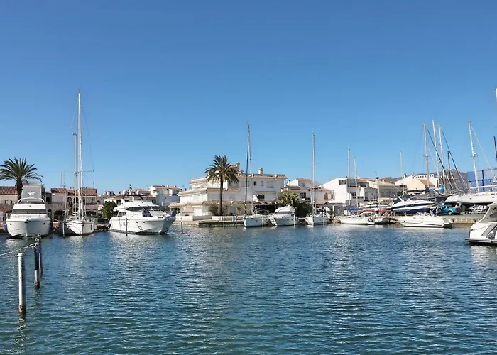 Requesens Villa Empuriabrava