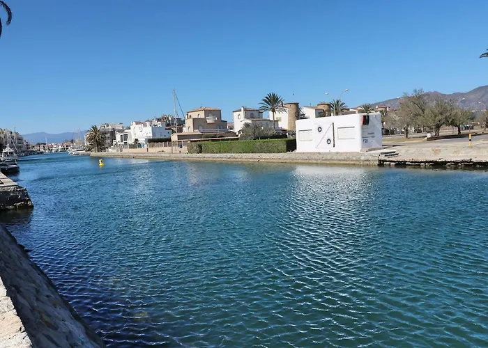Requesens Villa Empuriabrava